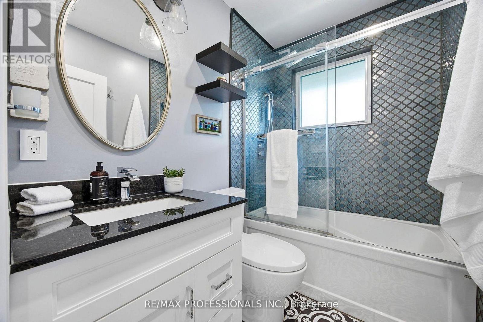 33 BRAMPTON ROAD - 15
