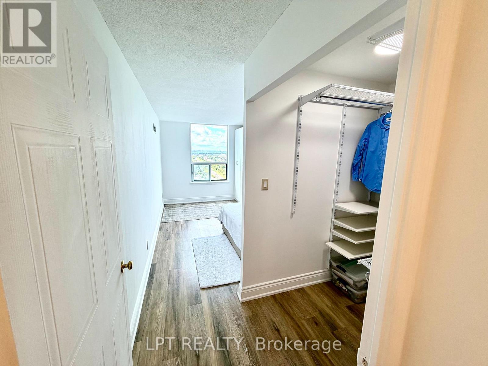 #2307 135 HILLCREST AVENUE - 20