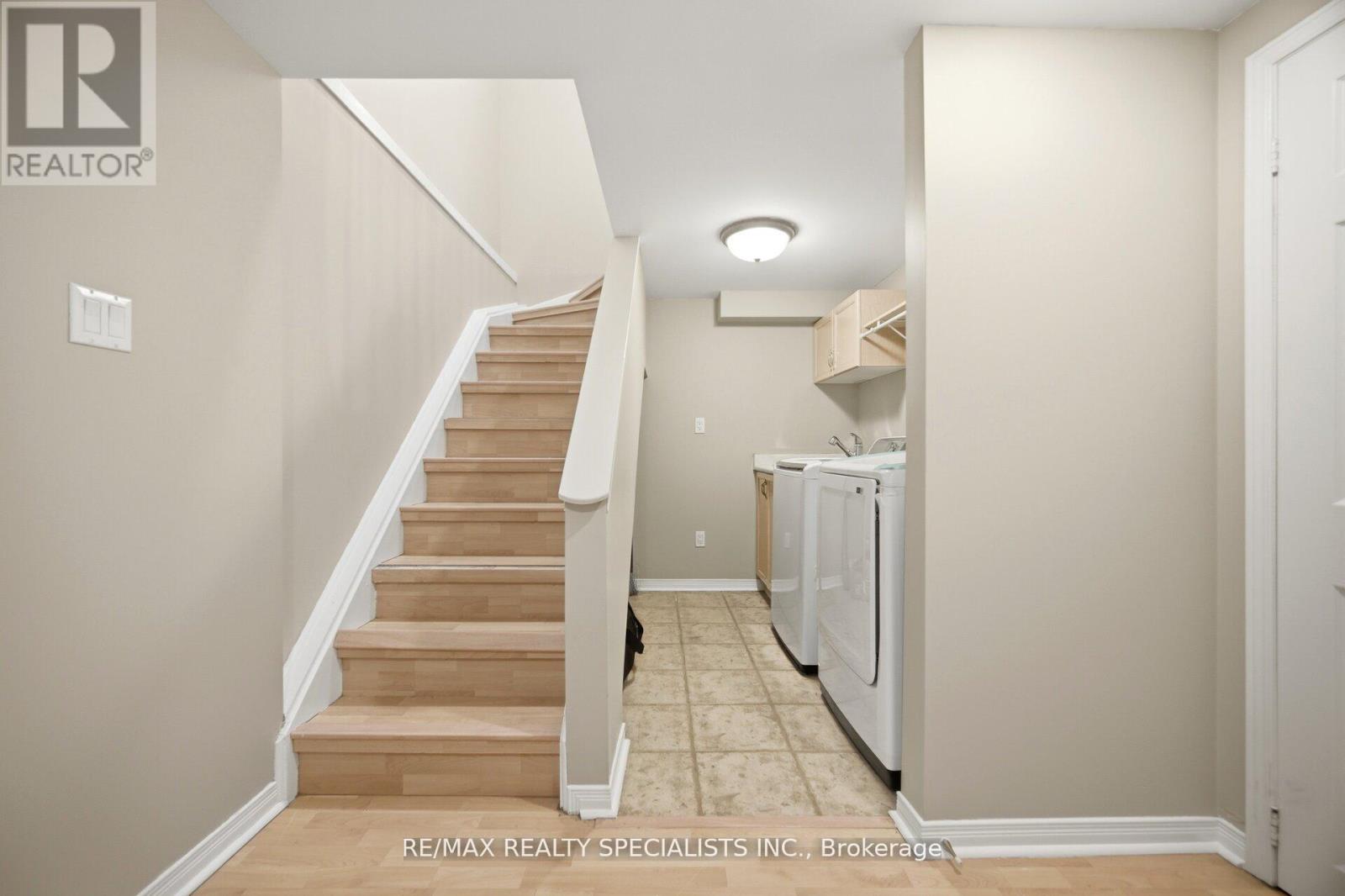 15 EAGLERIDGE DRIVE - 21