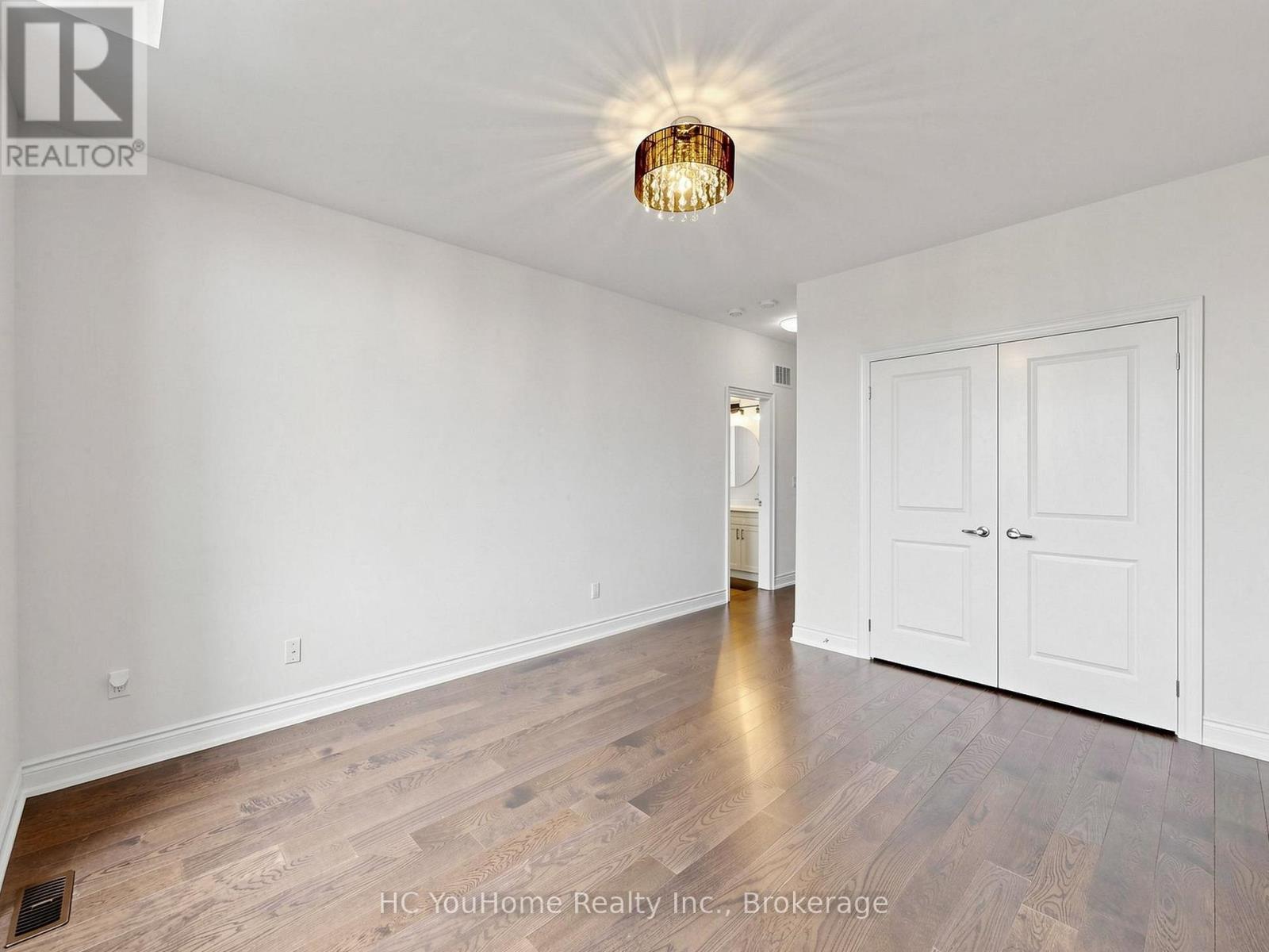 70 THRESHING MILL BOULEVARD - 35