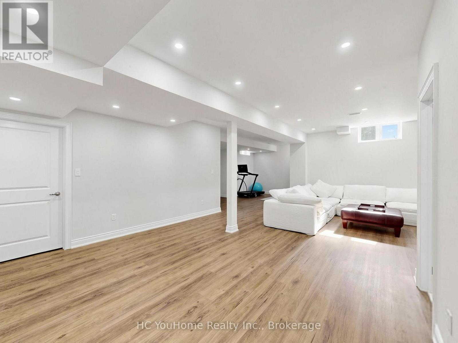 70 THRESHING MILL BOULEVARD - 42