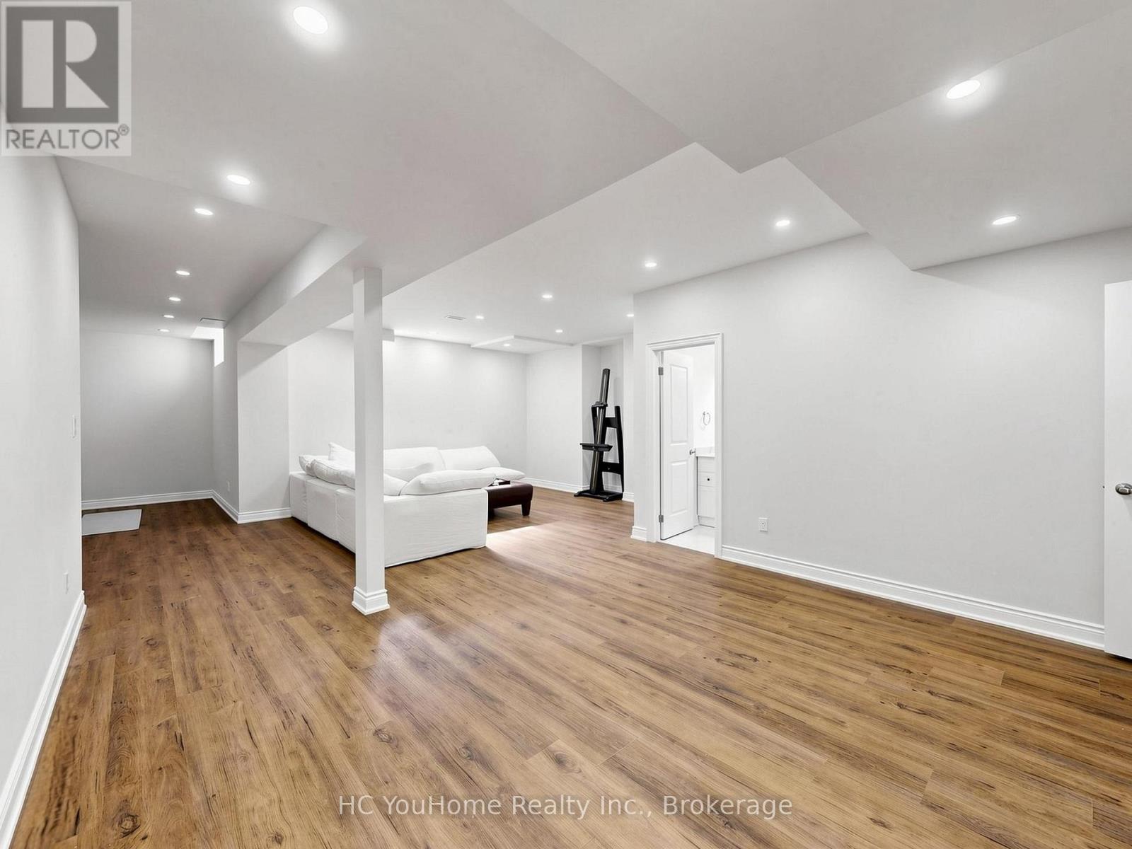 70 THRESHING MILL BOULEVARD - 43