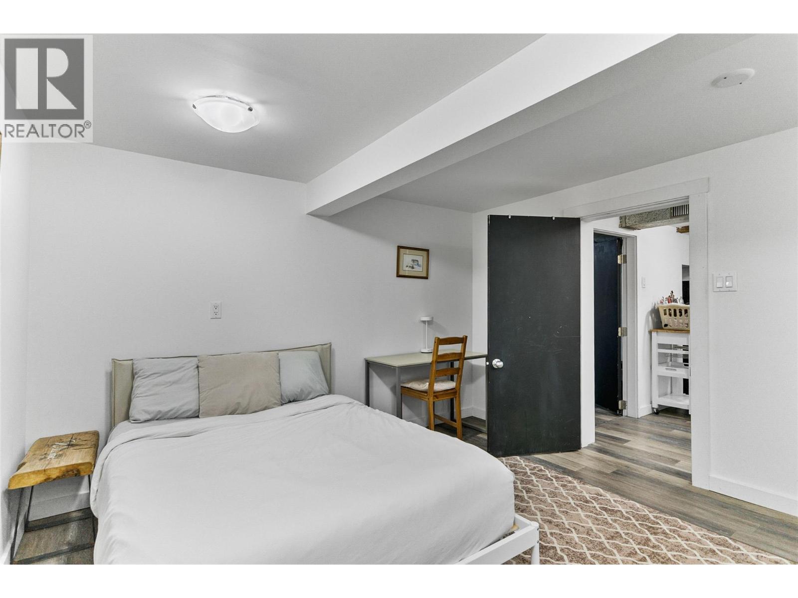 805 Victoria Road, Revelstoke