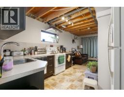 3116 Appaloosa Road, Kelowna, BC V1V2G9 Photo 17