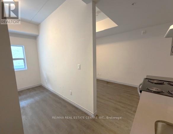#B02 269 SUNVIEW STREET - 6