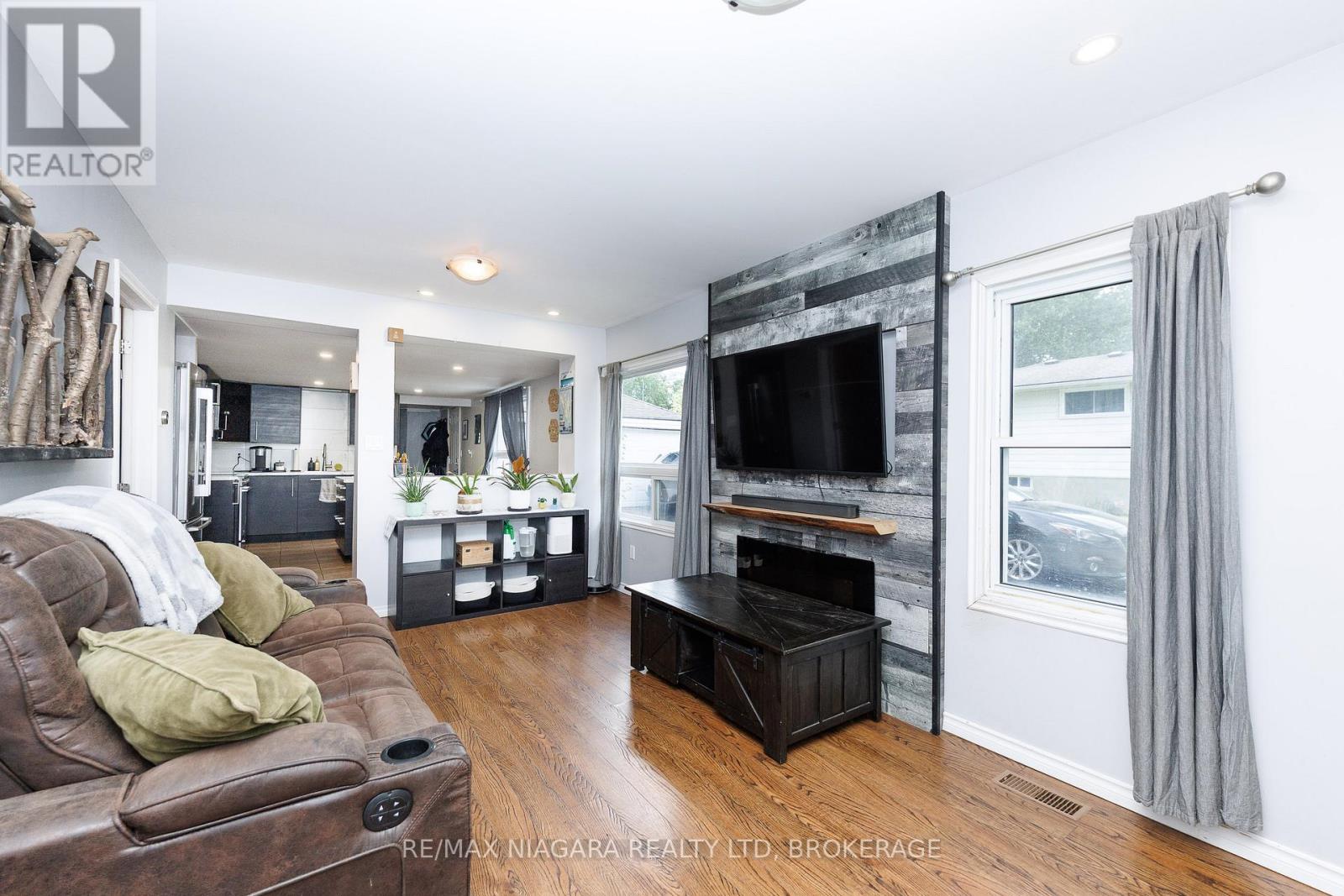 350 BELLEVIEW BOULEVARD - Image 15