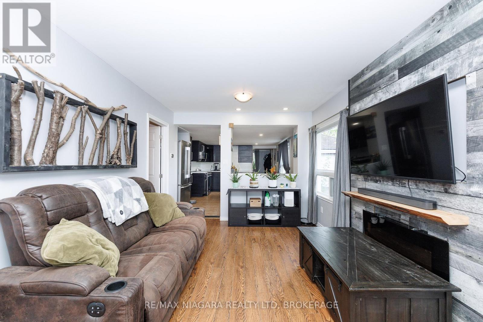 350 BELLEVIEW BOULEVARD - Image 16
