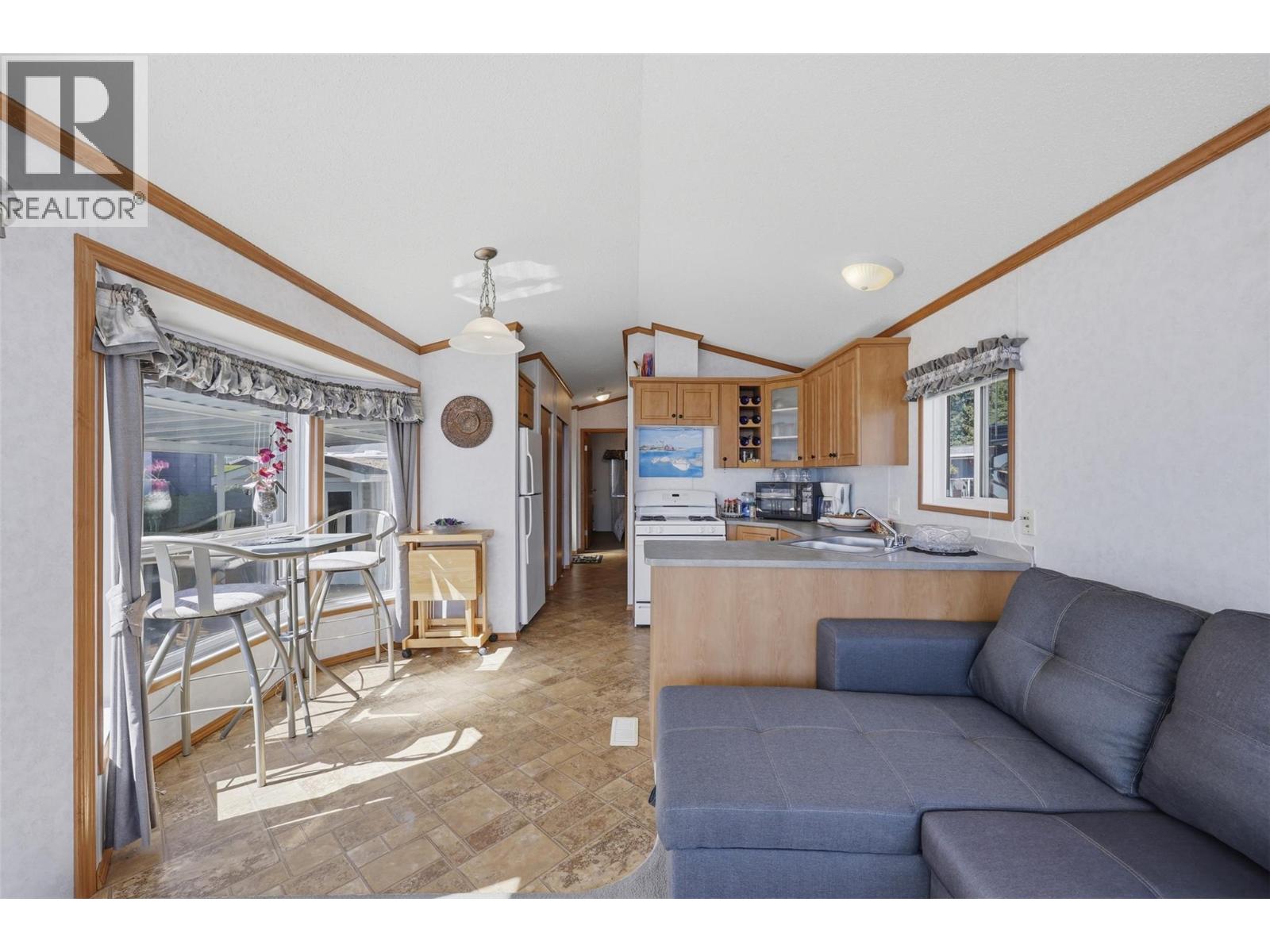 #17 667 Waverly Park Frontage Road - 11