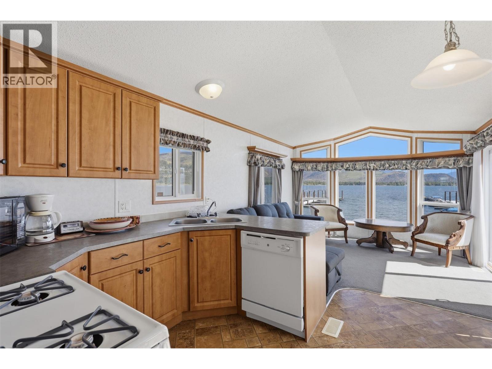 #17 667 Waverly Park Frontage Road - 14