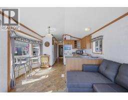 667 Waverly Park Frontage Road Unit# 17, Sorrento, BC V0E2W1 Photo 11