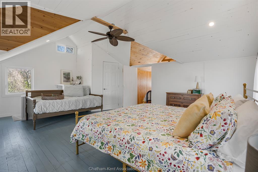 17998 Rondeau ROAD - 22