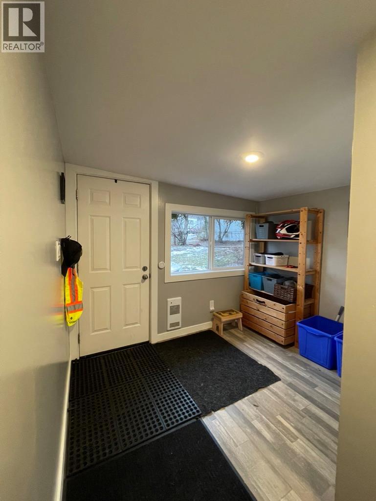 #26 3969 Broadwater Road - 5