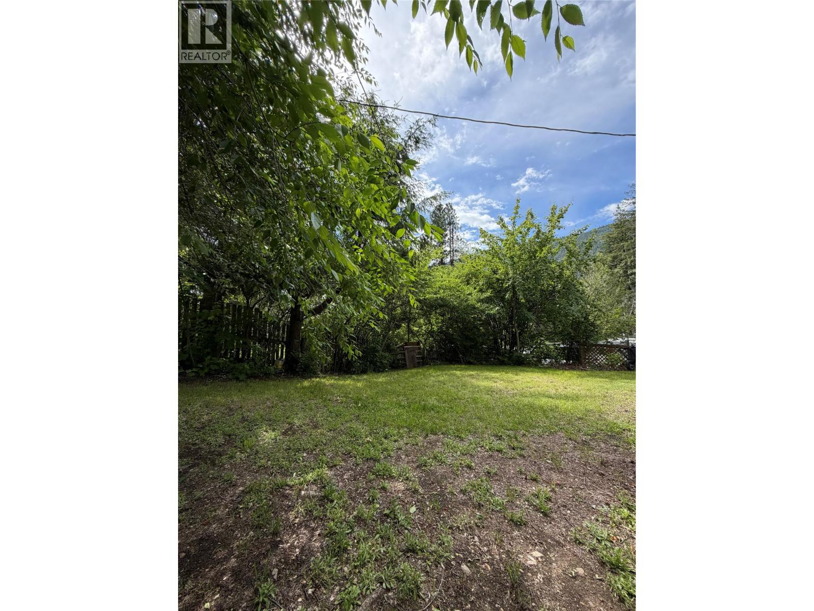 #26 3969 Broadwater Road - 17