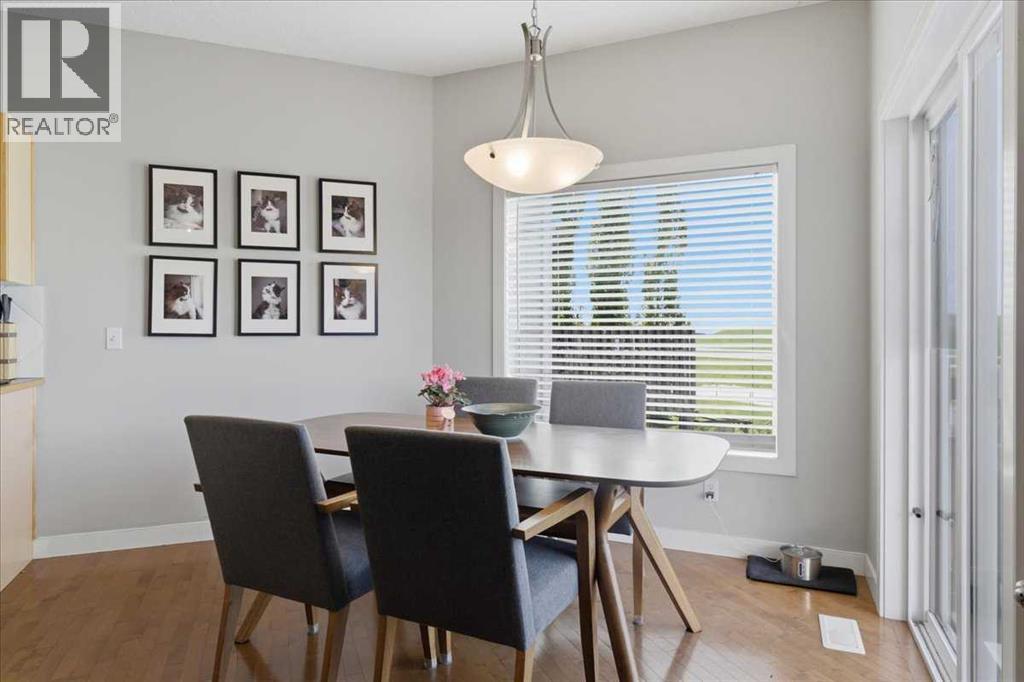 17 Bridlecrest Court SW - 15