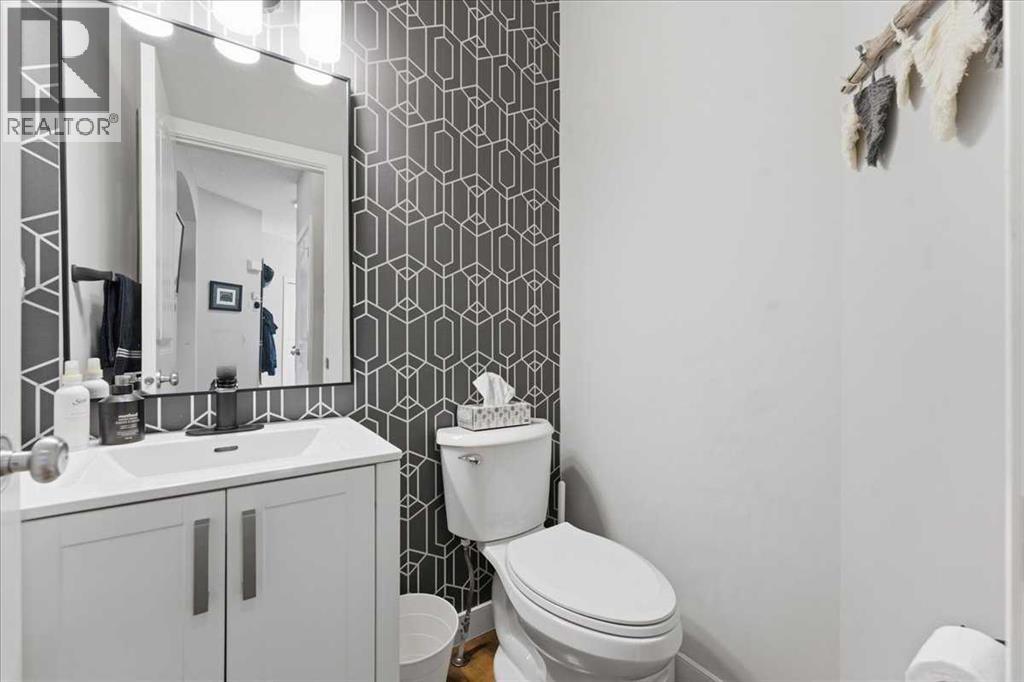 17 Bridlecrest Court SW - 19