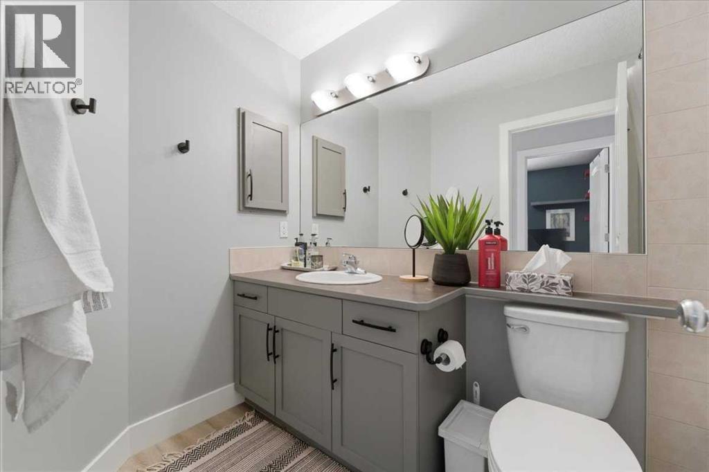 17 Bridlecrest Court SW - 26
