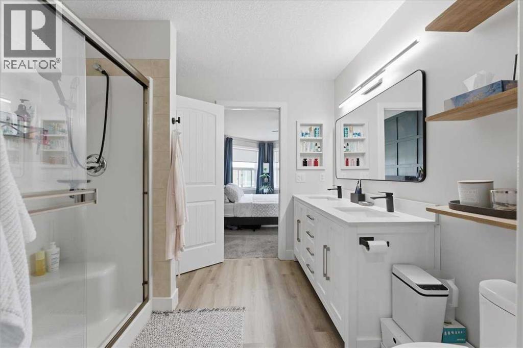 17 Bridlecrest Court SW - 34