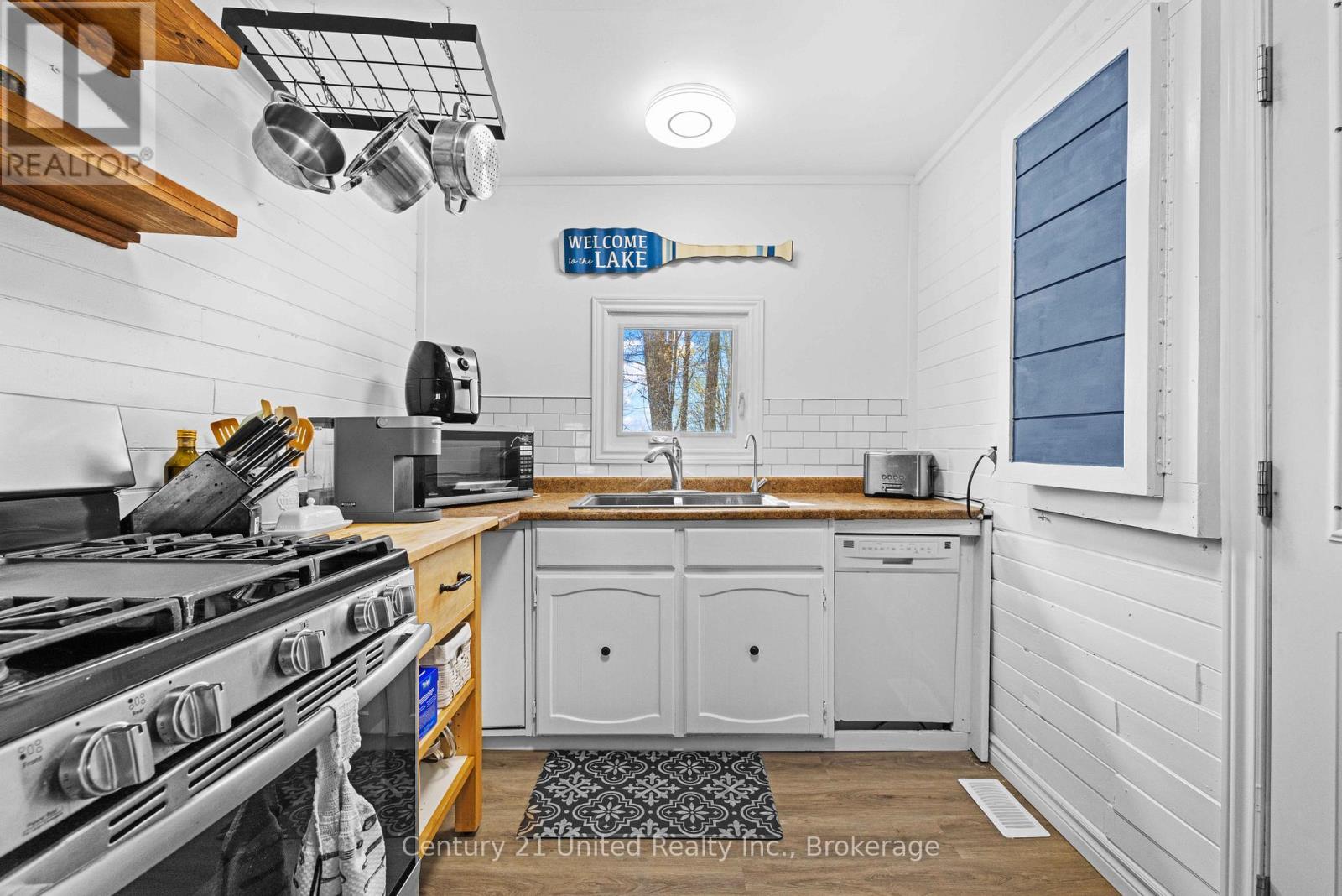 219 ROLLIES POINT ROAD - 13