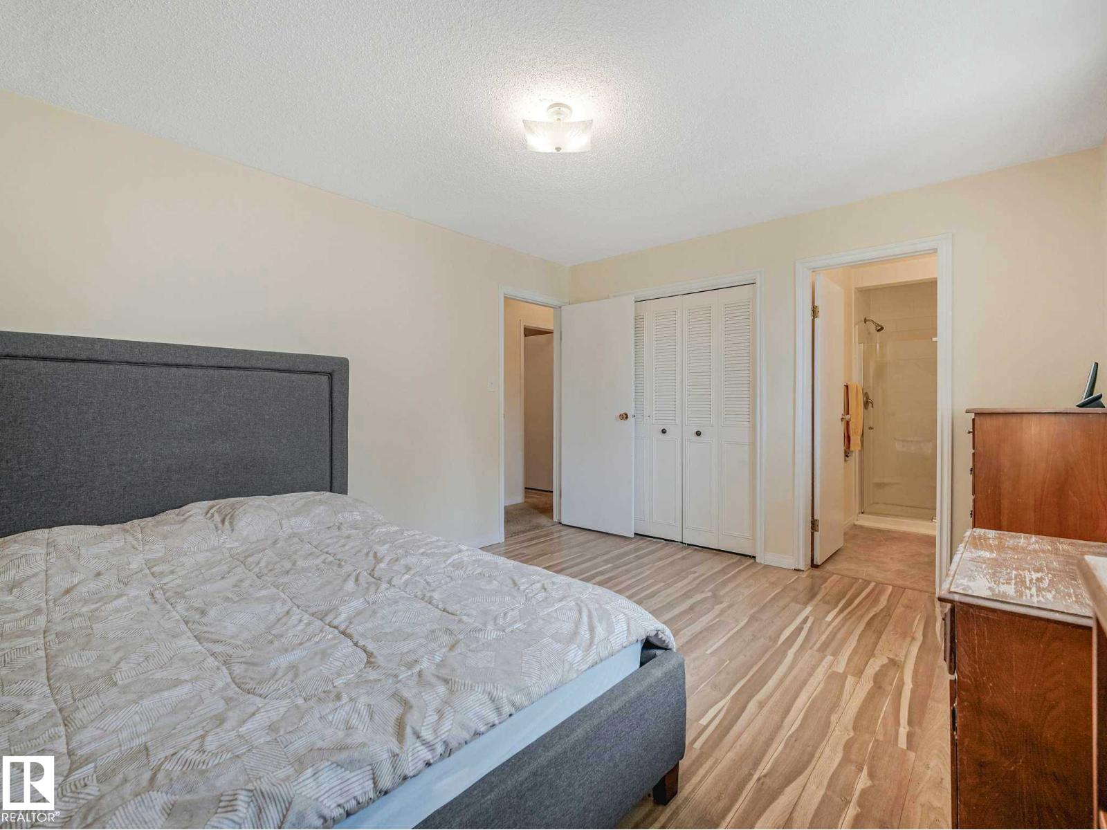 5 AKINS DR — photo 24