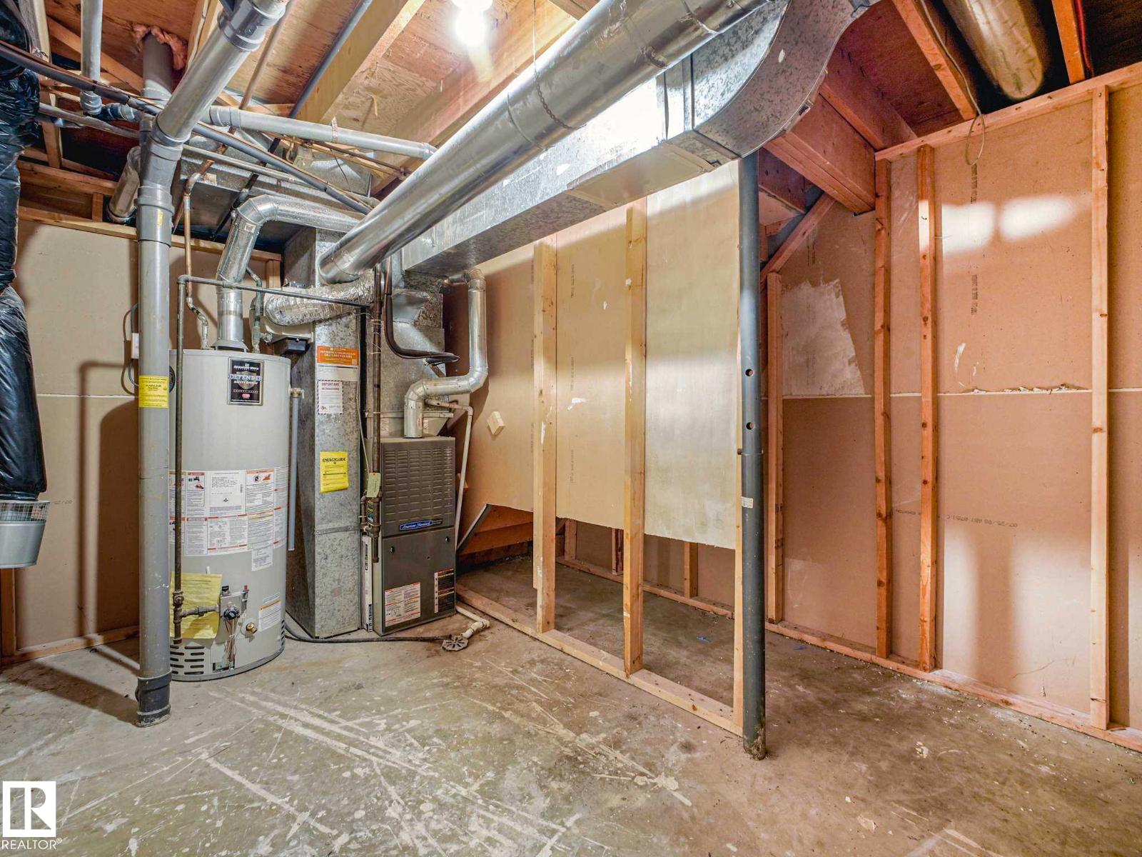 5 AKINS DR — photo 32