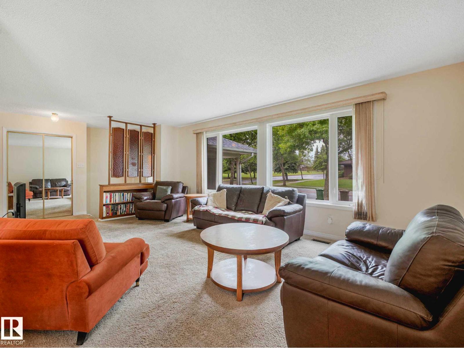 5 AKINS DR — photo 7