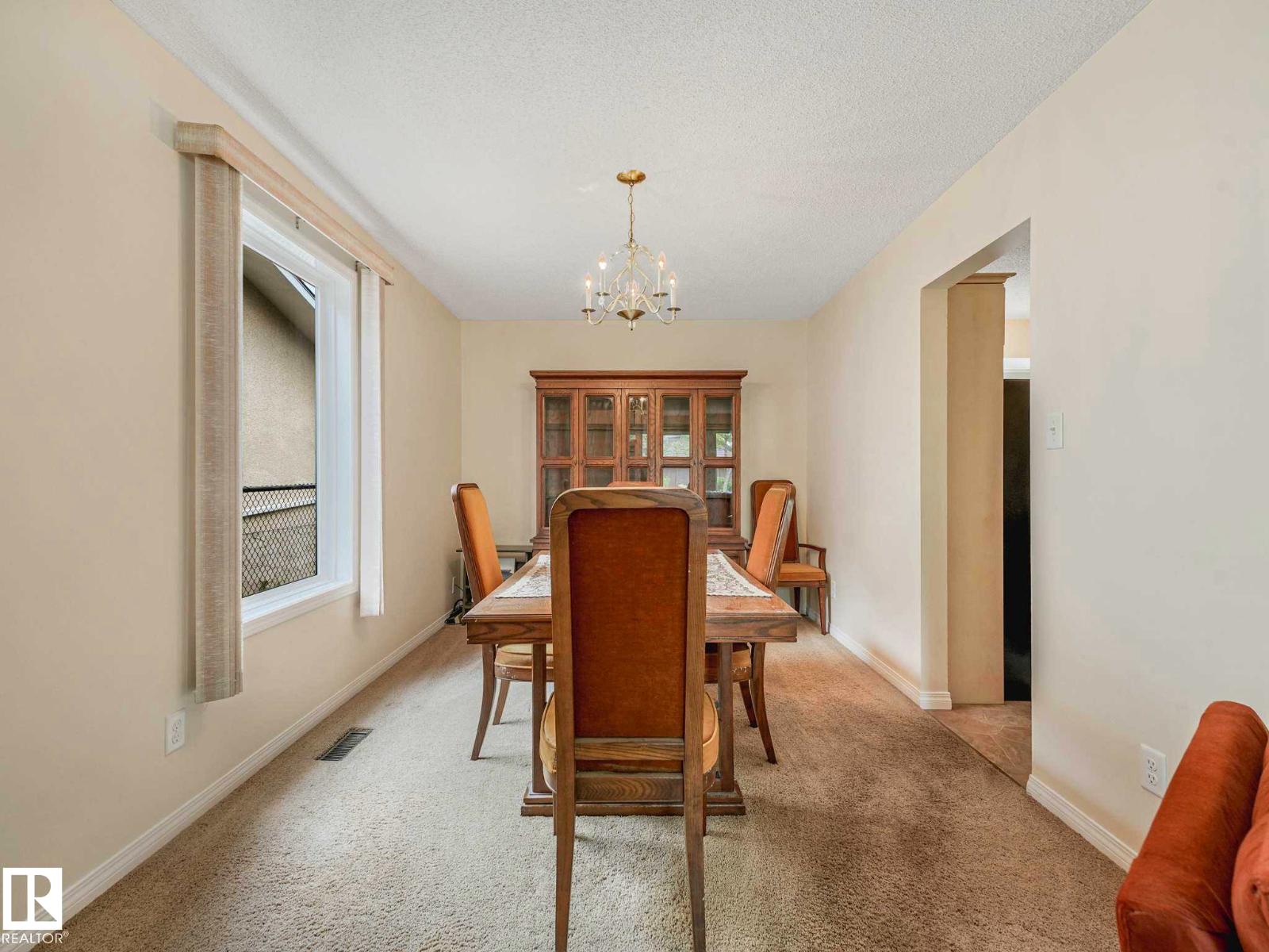 5 AKINS DR — photo 9