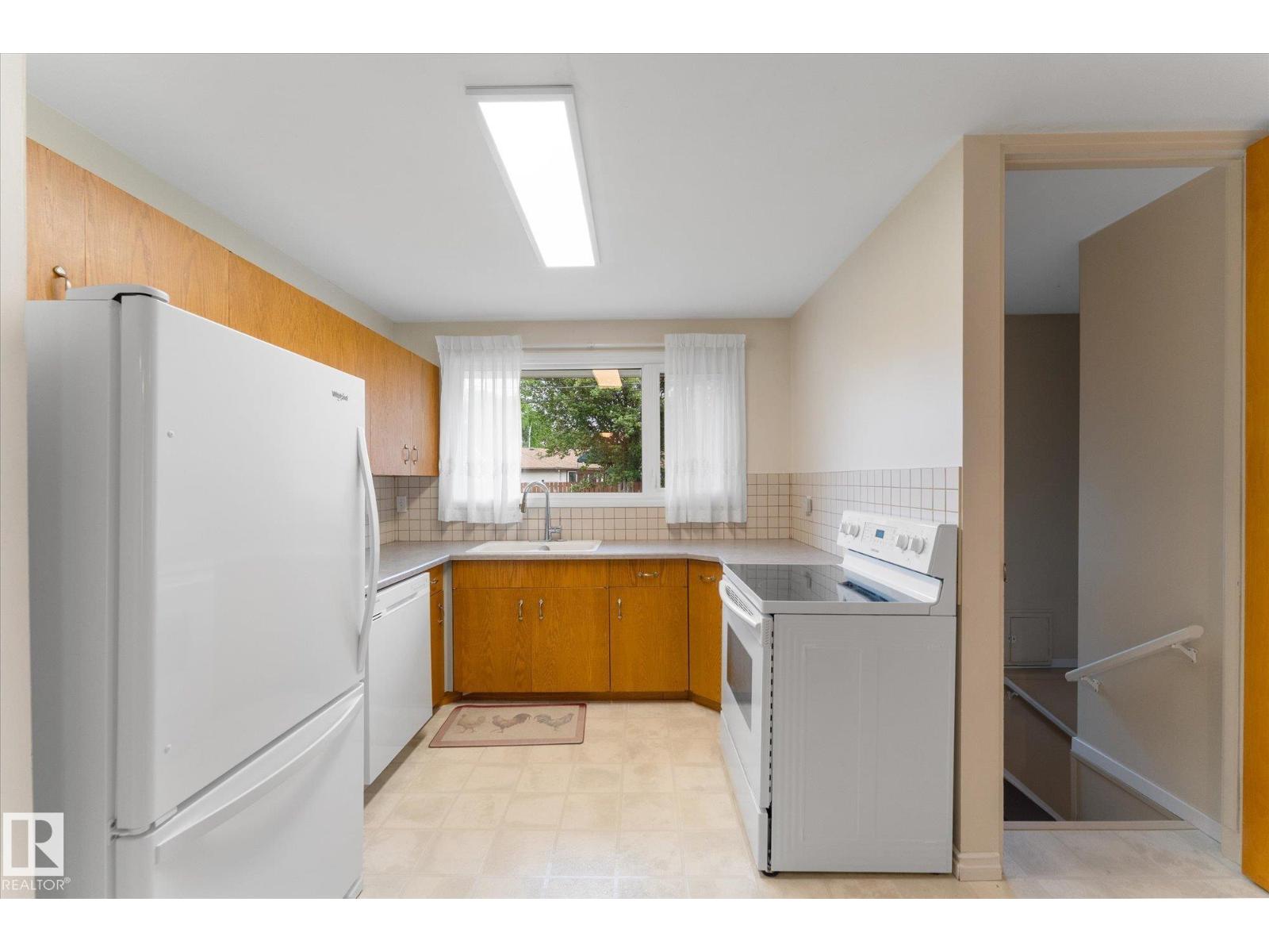 15112 76A AV NW — photo 16