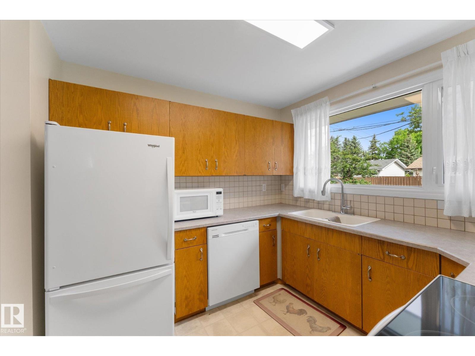 15112 76A AV NW — photo 17
