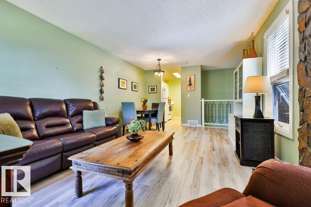 17009 109 ST NW - 10