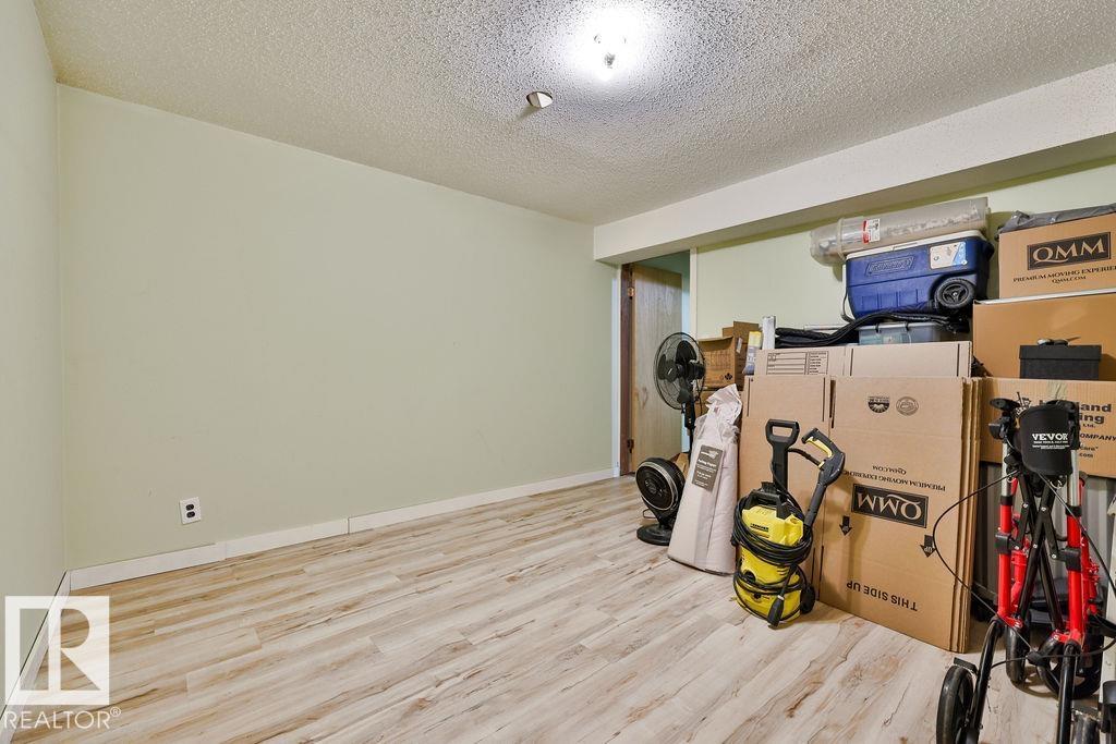 17009 109 ST NW - 25
