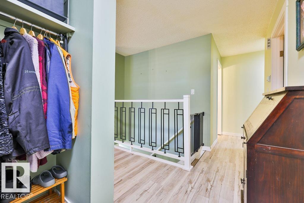 17009 109 ST NW - 4