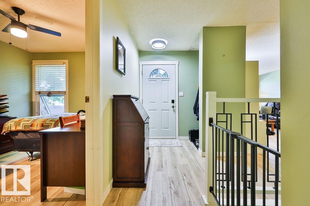 17009 109 ST NW - 5