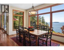 9269 Jorgensen Drive, Halfmoon Bay, BC V7Z1B4 Photo 11