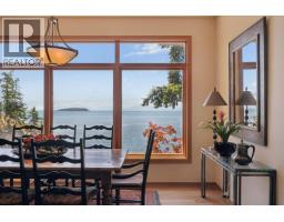 9269 Jorgensen Drive, Halfmoon Bay, BC V7Z1B4 Photo 12