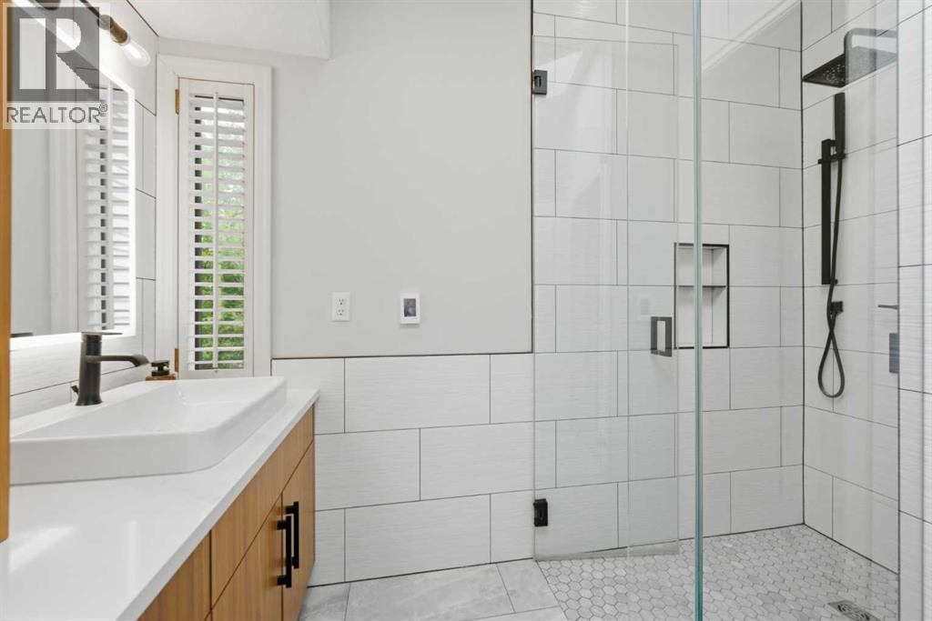 923B 4A Street NW — photo 27