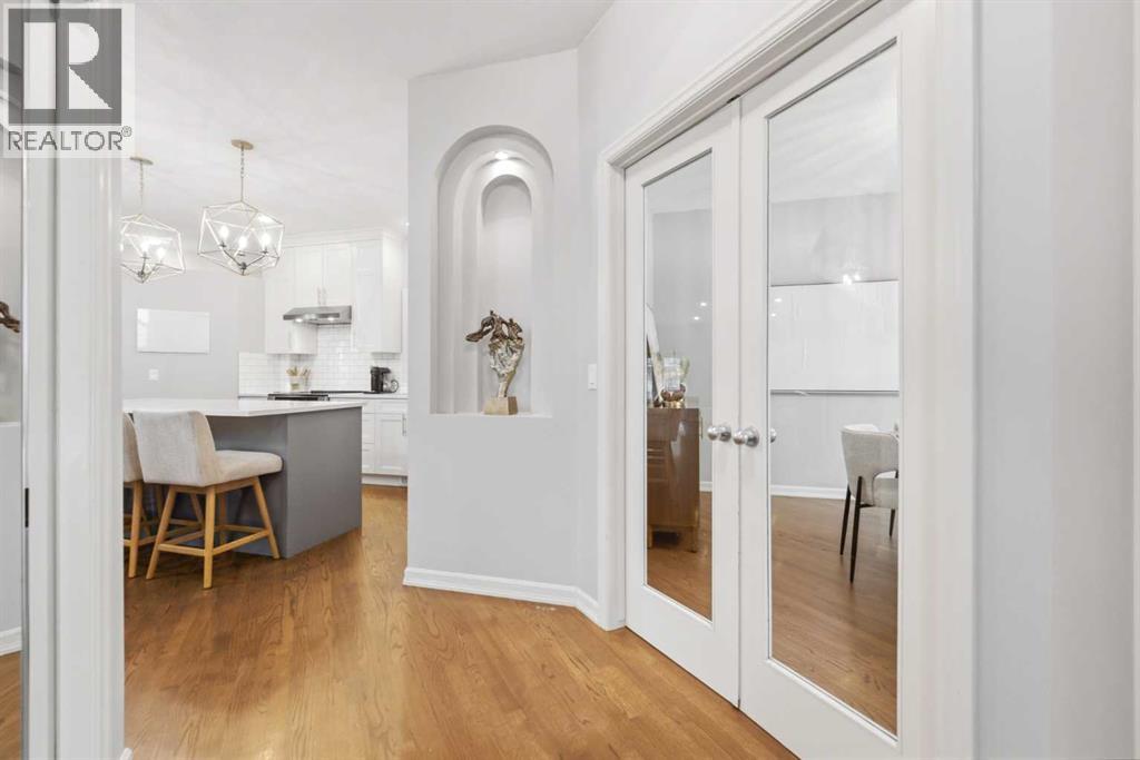 923B 4A Street NW - photo 4