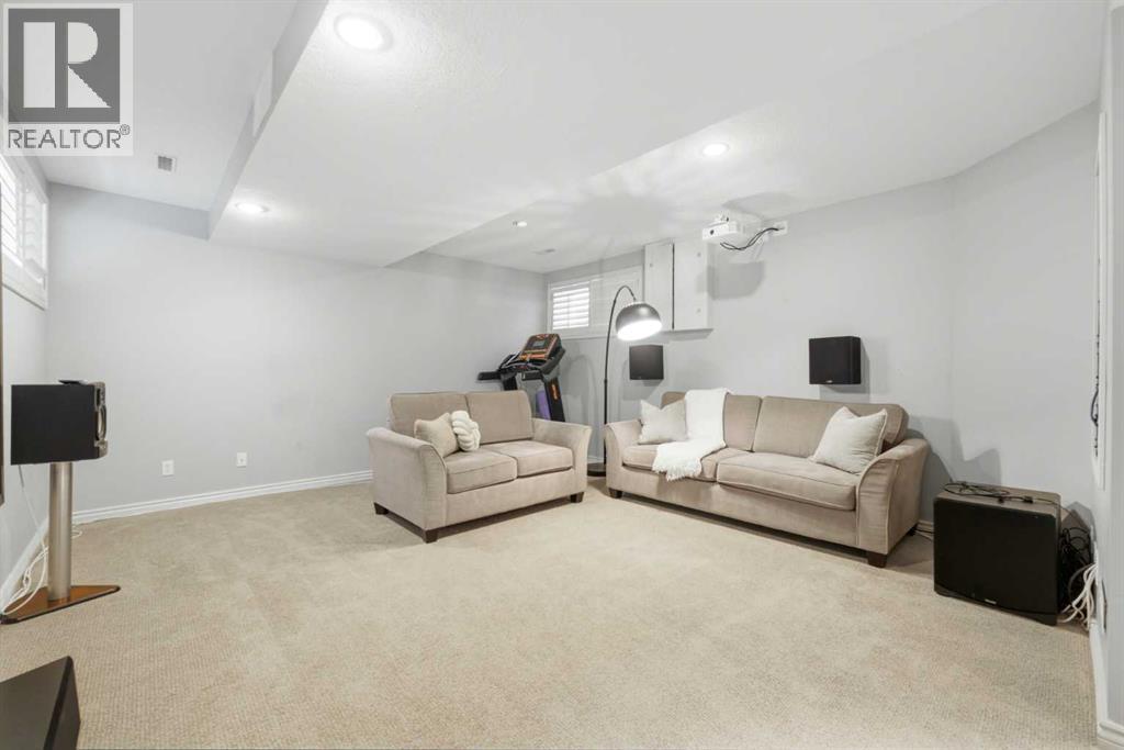 923B 4A Street NW — photo 40