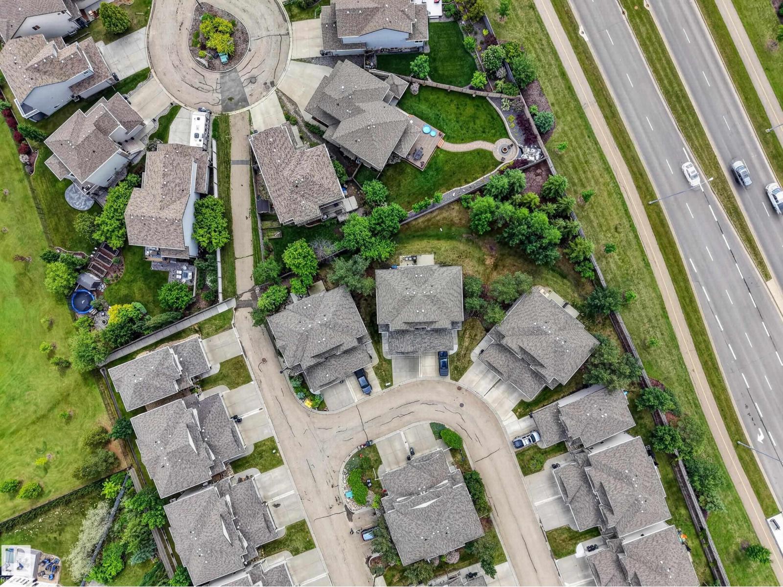 #229 21 SUMMERWOOD DR - 16