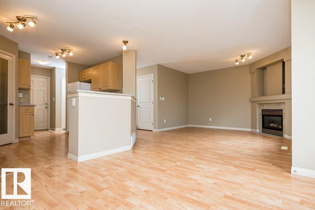 #229 21 SUMMERWOOD DR - 24