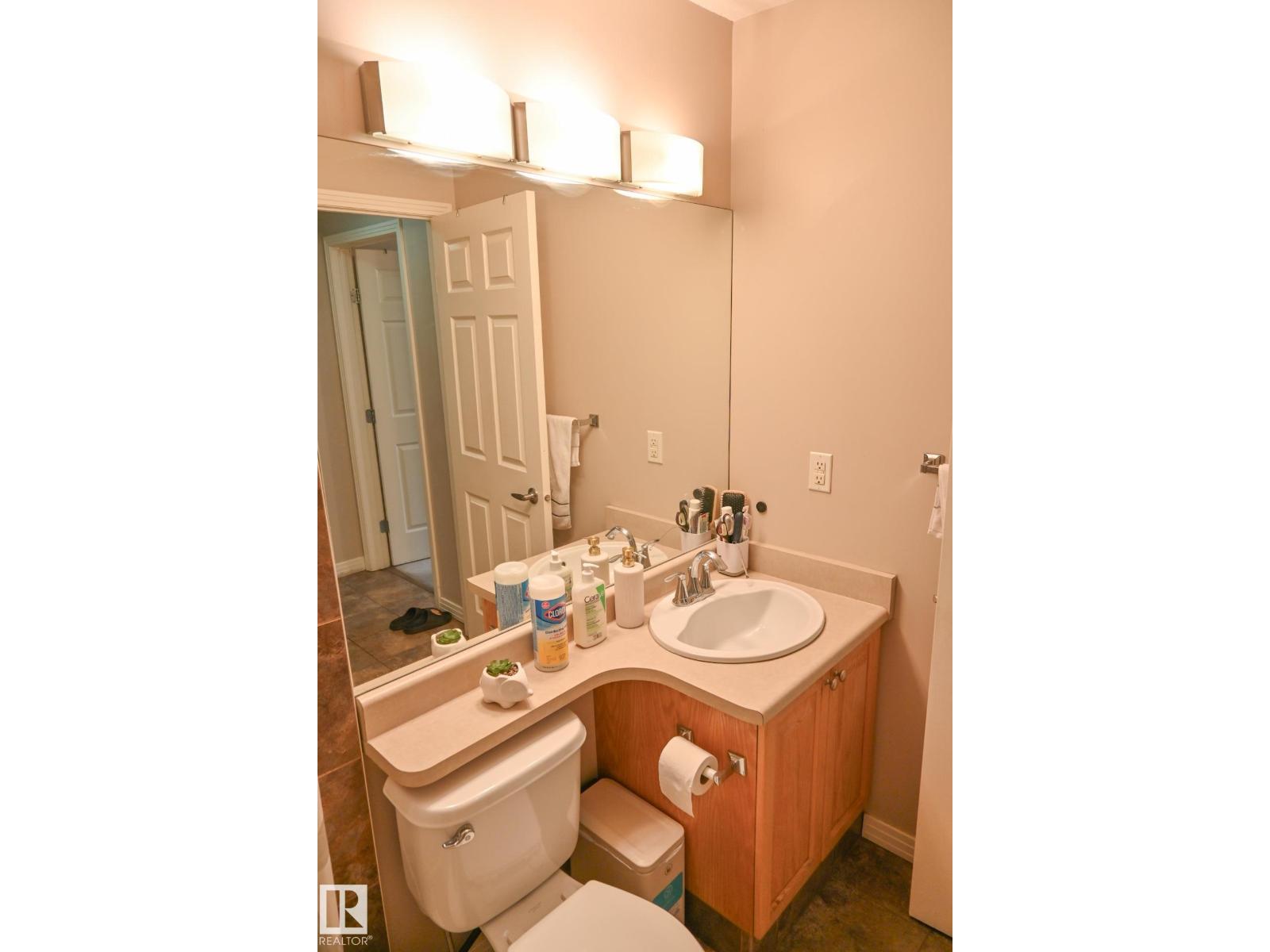 #316 5005 165 AV NW - 18