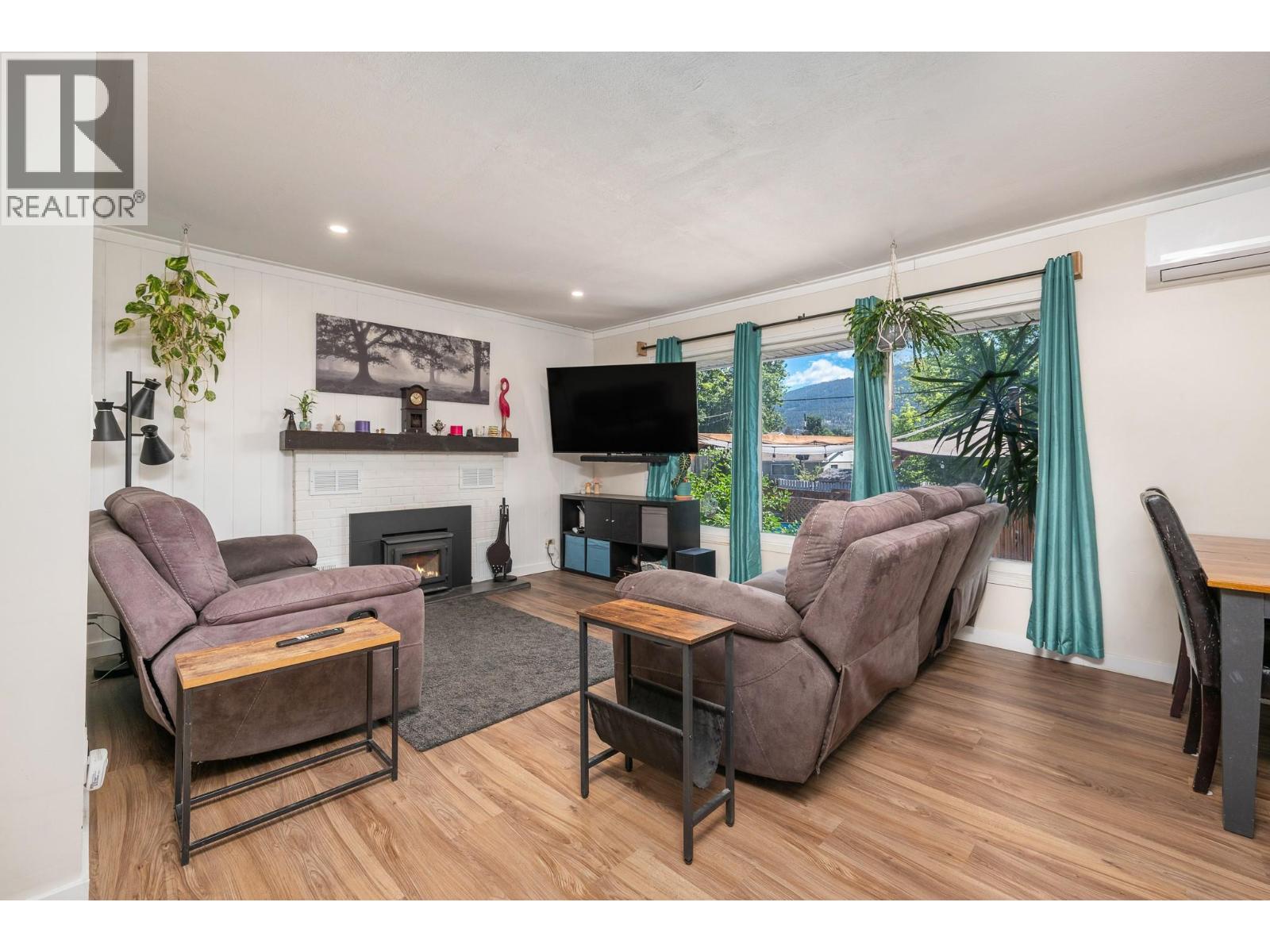 2501 17 Street - 13