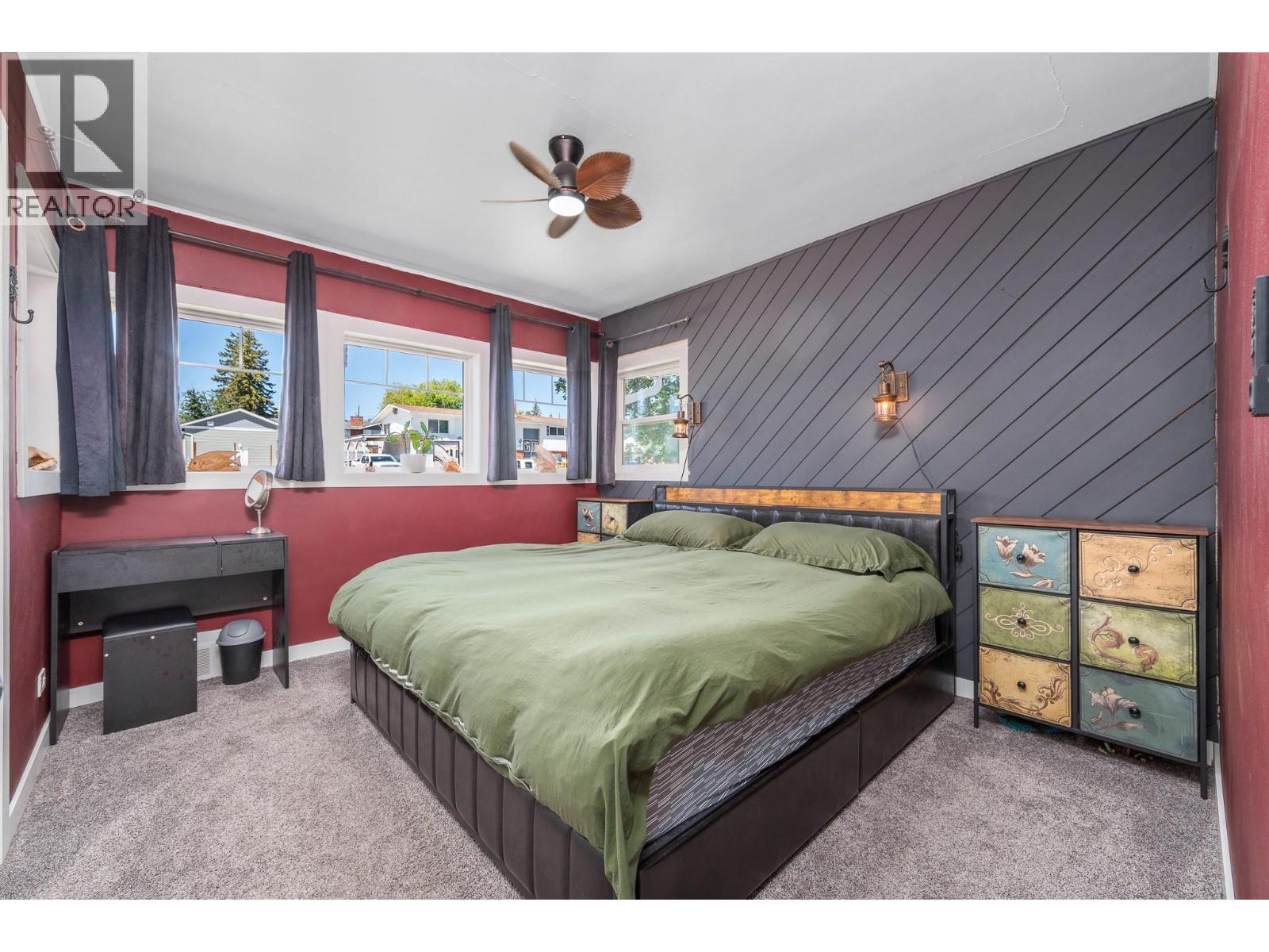 2501 17 Street - 17