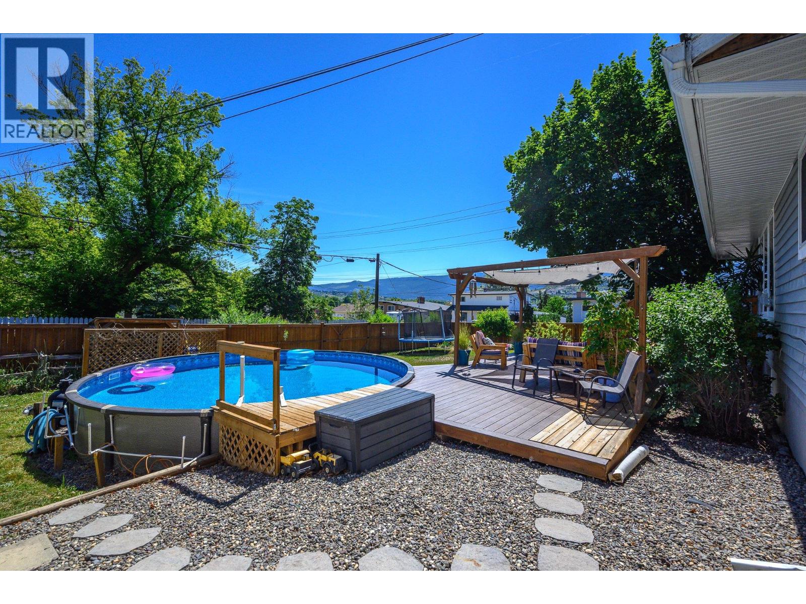 2501 17 Street - 33