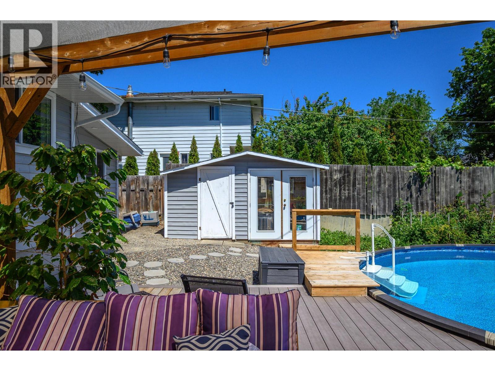 2501 17 Street - 30