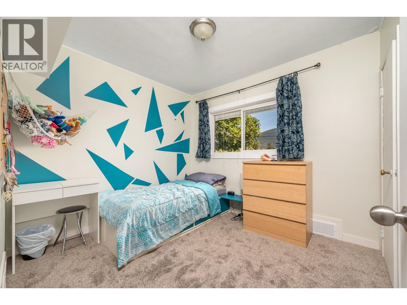 2501 17 Street - Image 20