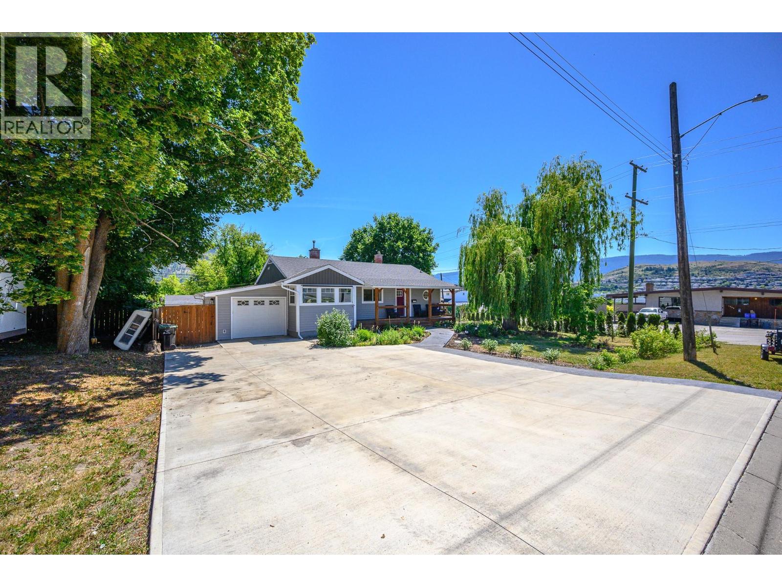 2501 17 Street - 3