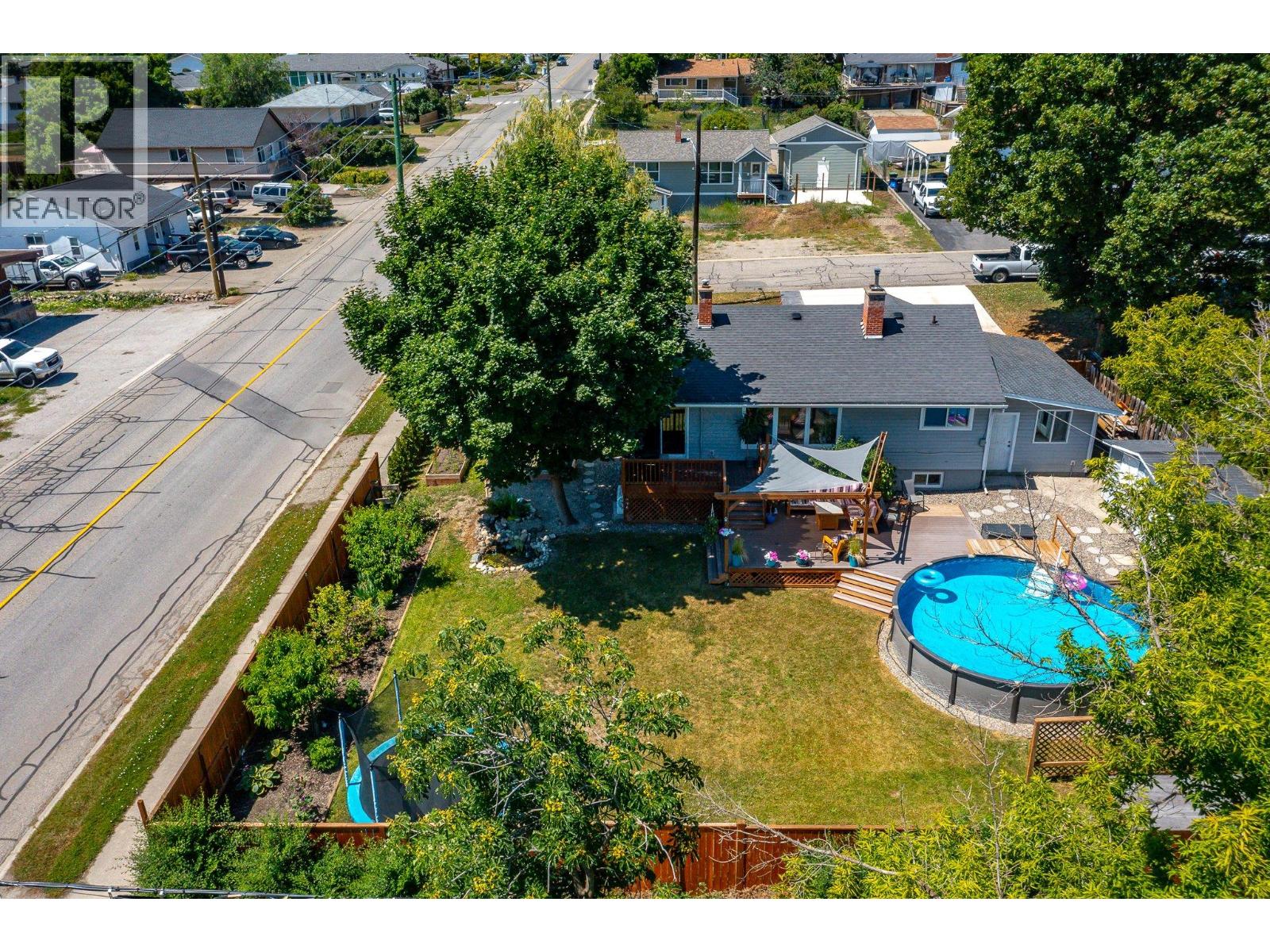 2501 17 Street - 41