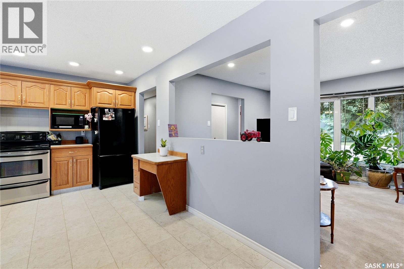 441 Capilano DRIVE — photo 14
