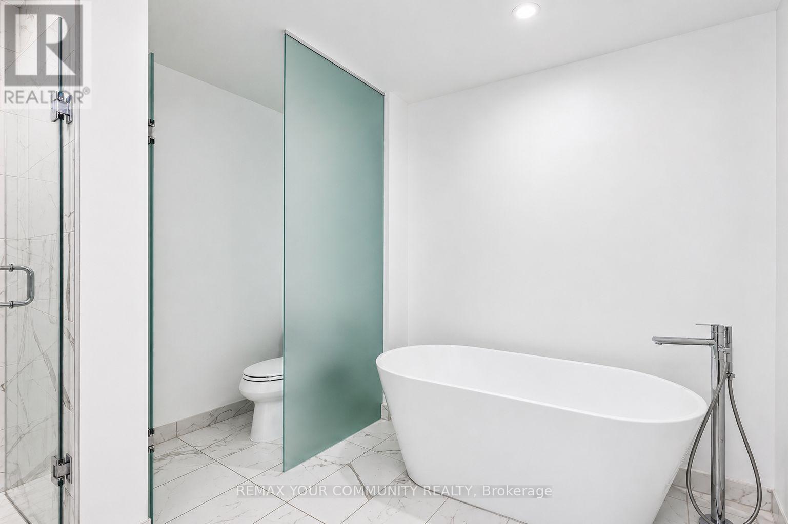 #1305 33 FREDERICK TODD WAY - 16
