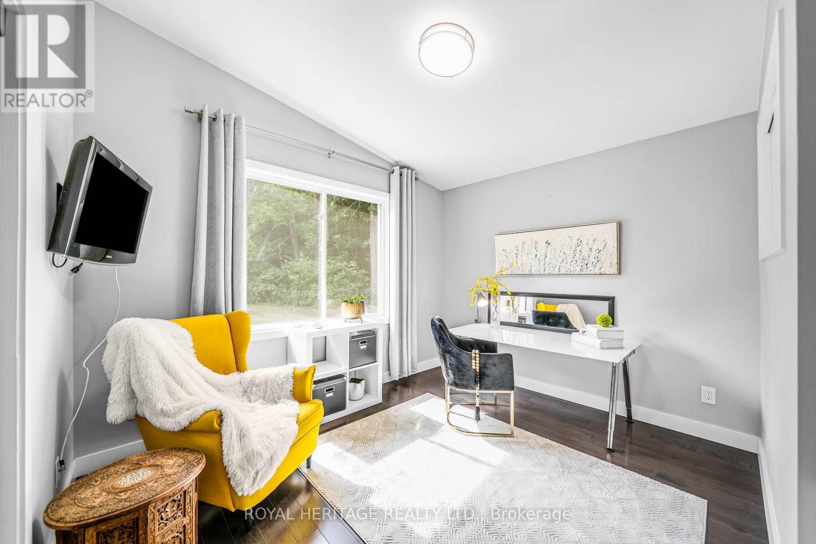 5260 CORONATION ROAD - 34
